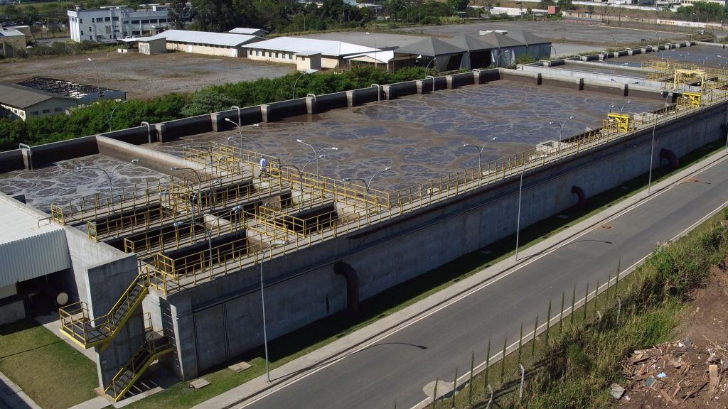 Biorreator de Tratamento de esgoto